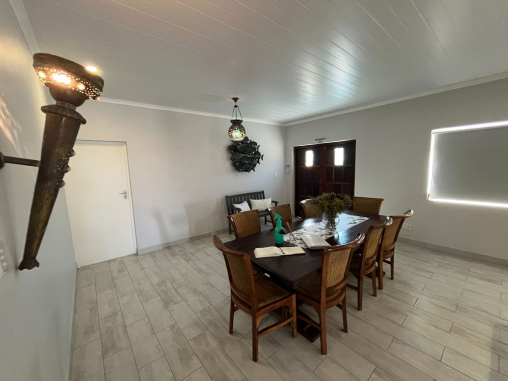 Guesthouse for sale in Franskraal - 1SW1696265 Guesthouse for sale in Franskraal - 1SW1696265