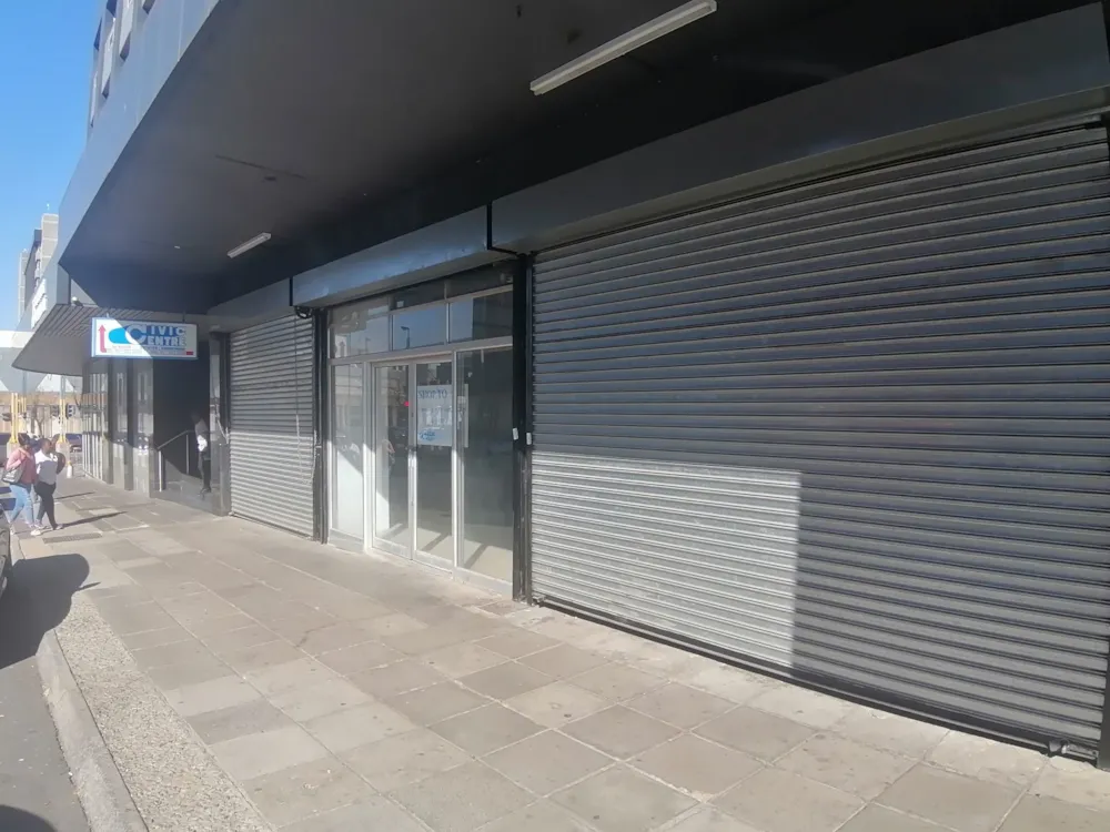 Commercial retail property to rent in New Redruth - 1GV1724061 Commercial retail property to rent in New Redruth - 1GV1724061