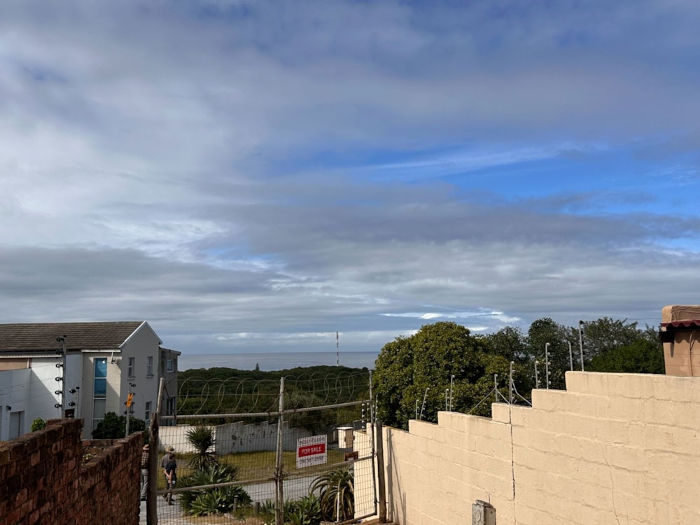 House for sale in Clarendon Marine - 1PLZ1695872