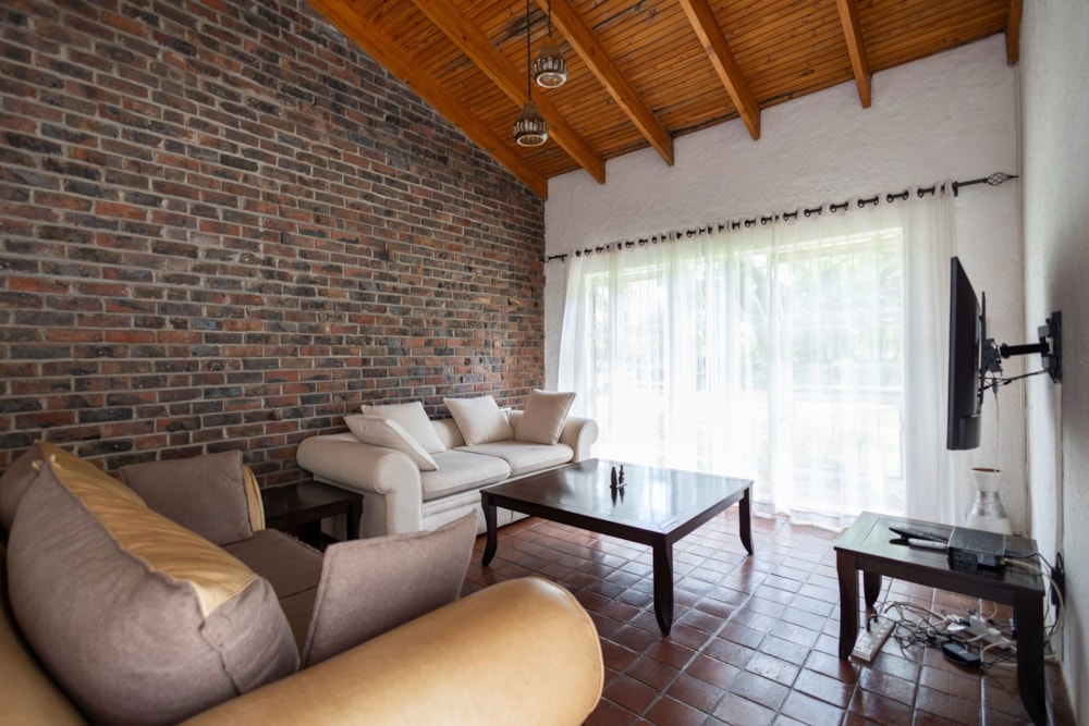 House sold in Chisipite, Zimbabwe - 3ZB1698099