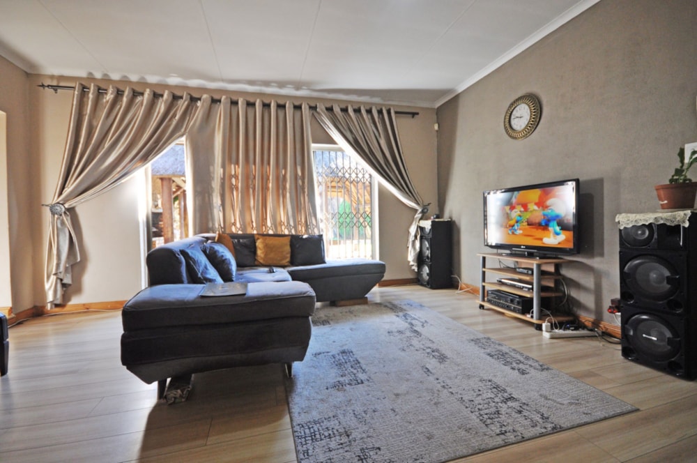 House for sale in Risiville - 1VT1699266 House for sale in Risiville - 1VT1699266