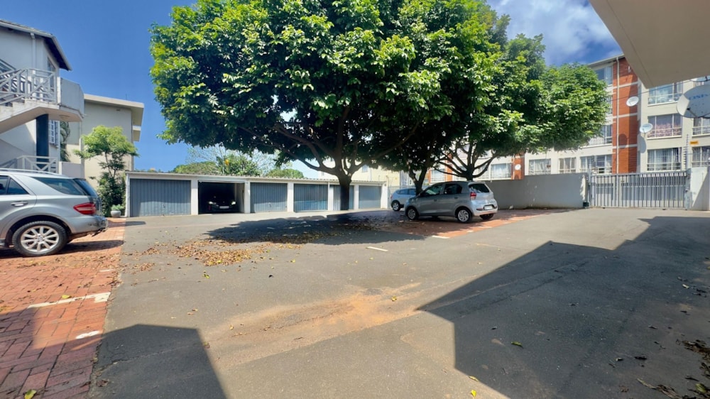 Apartment for sale in Glenwood, Durban - 1DA1692933 Apartment for sale in Glenwood, Durban - 1DA1692933
