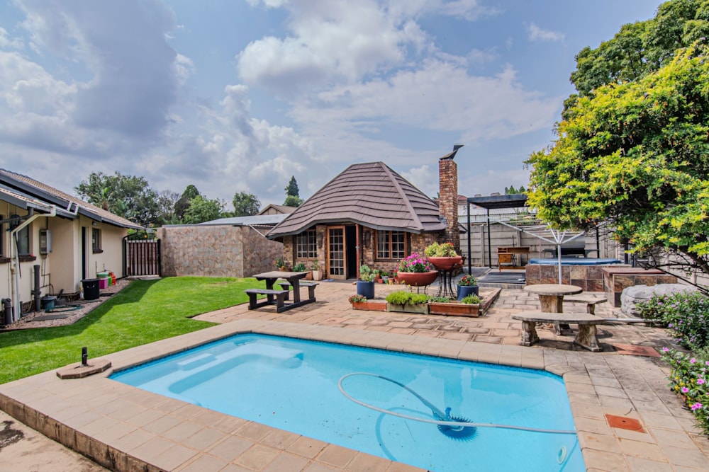 House sold in The Reeds - CN1701506 House sold in The Reeds - CN1701506