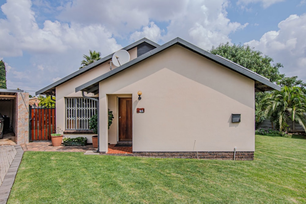 House sold in The Reeds - CN1701506 House sold in The Reeds - CN1701506