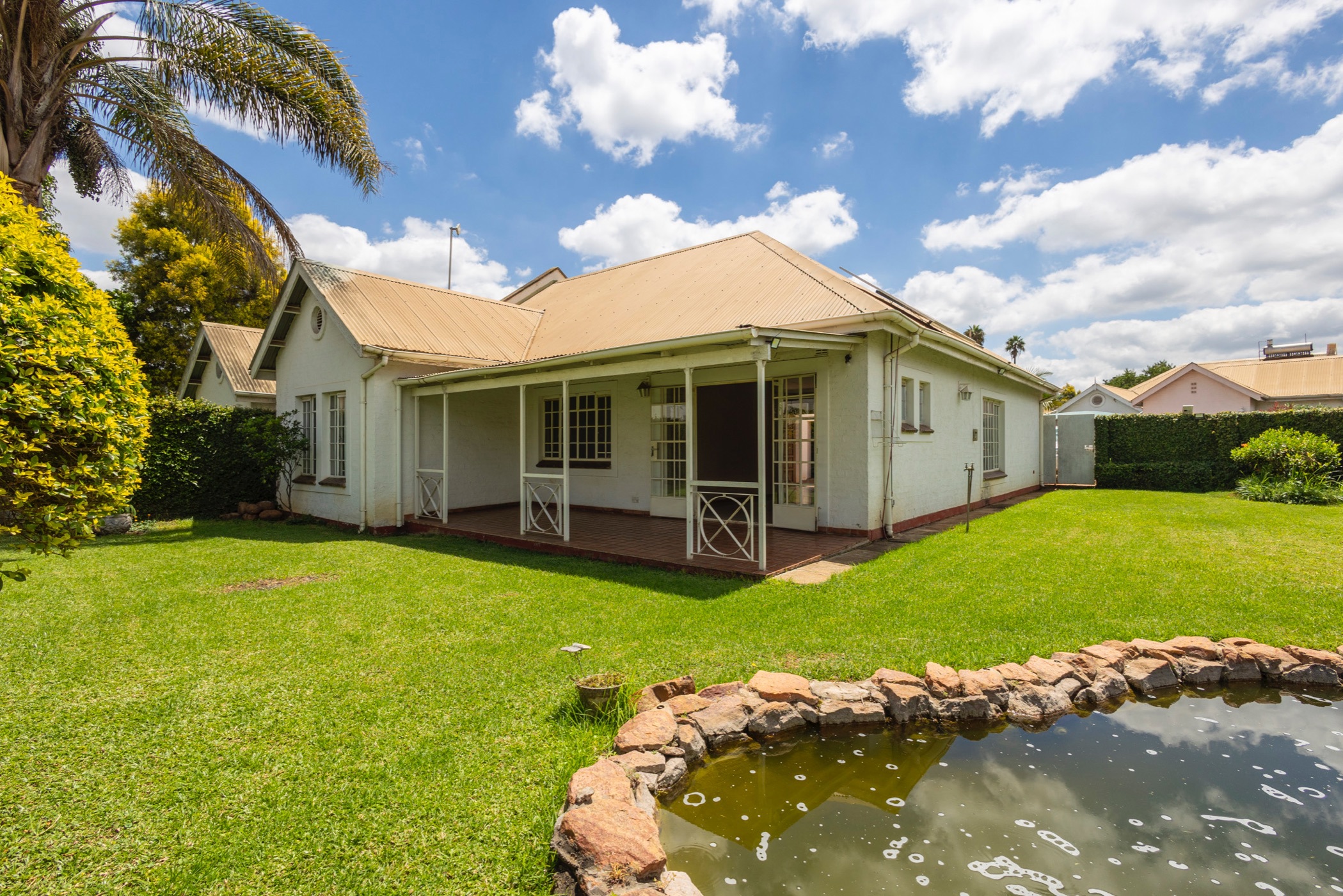 Cluster sold in Avondale, Zimbabwe - 3ZB1693873