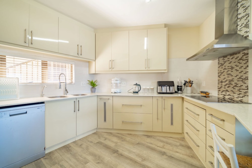 Apartment sold in Tinley Manor - 1BD1698243 Apartment sold in Tinley Manor - 1BD1698243