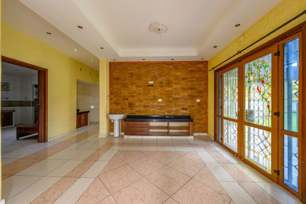 House for sale in Kizingo, Kenya - 3KE1709345 House for sale in Kizingo, Kenya - 3KE1709345