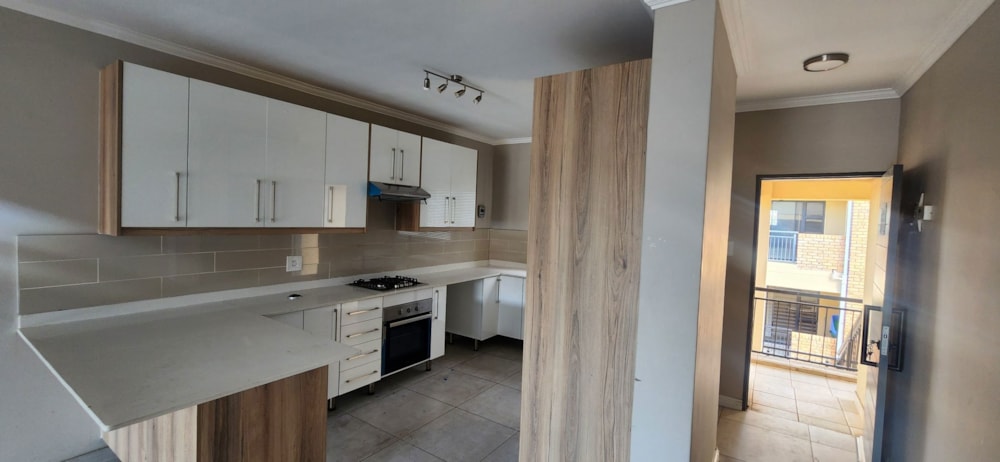 Apartment to rent in Heuwelsig, Kimberley - 1KJ1737820