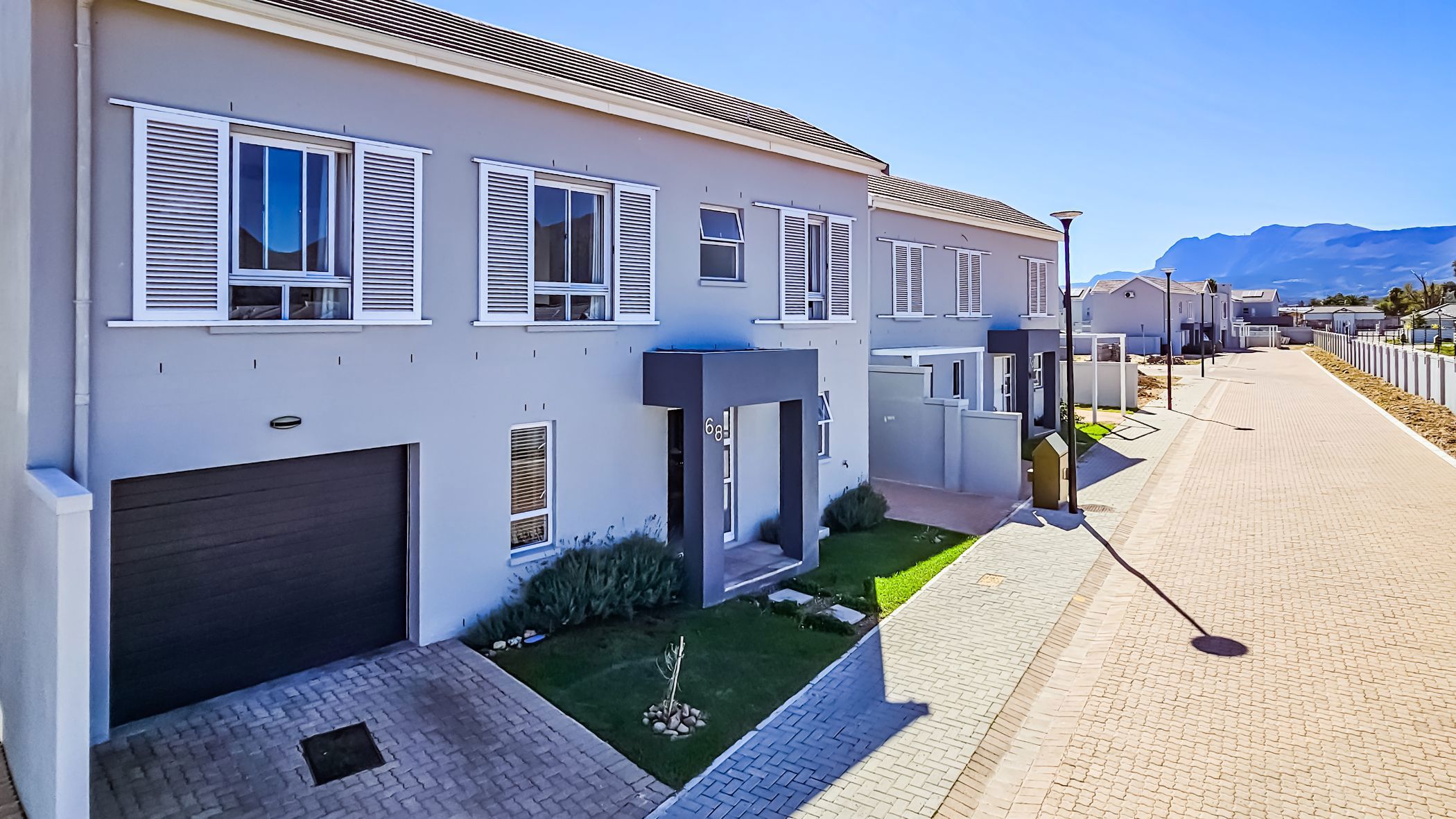 Security complex home sold in Klein Parys - TK1698324