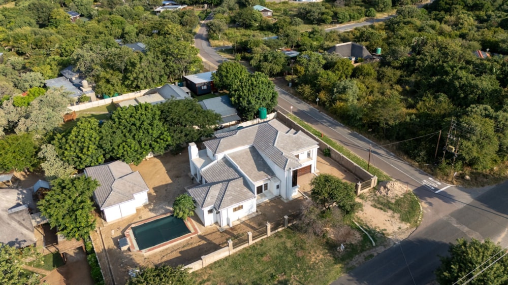 House for sale in Kampersrus - 1HS1695748