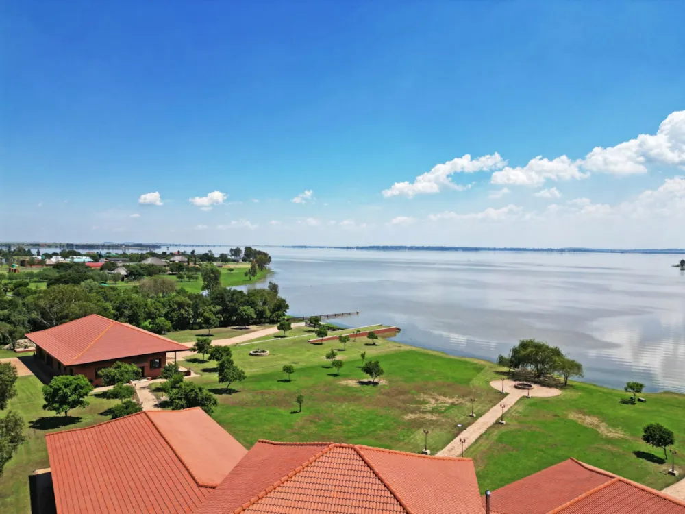 Nut farm for sale in Vaal Dam, Gauteng - 1VT1698556