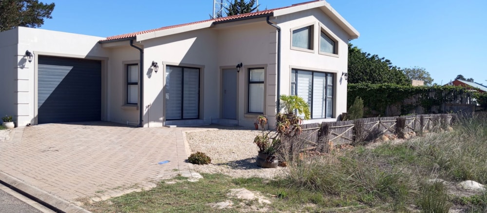 House for sale in Albertinia - 1SR1696902