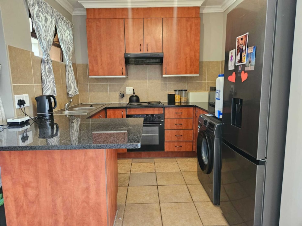 Security complex home for sale in Montana Gardens - PTM1696146