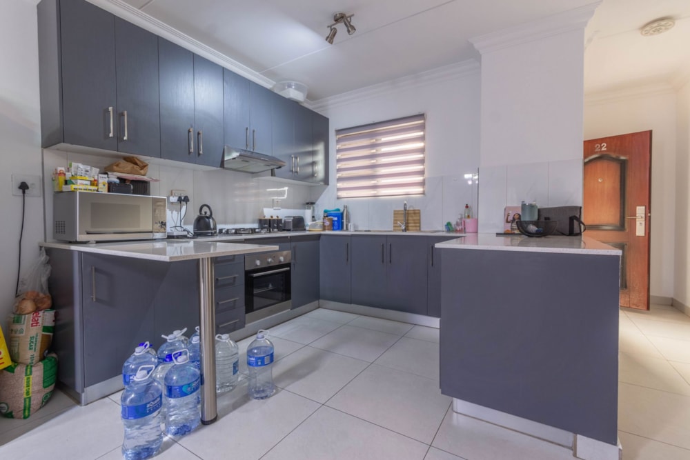 Apartment for sale in Witfield - BOK1696139