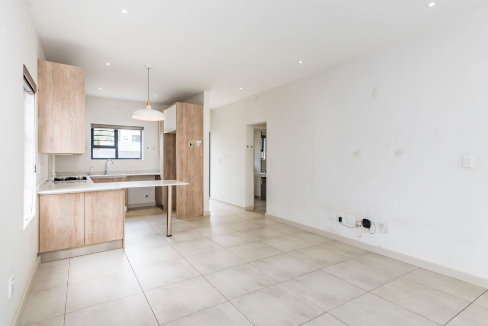 Townhouse let in Pinehaven - 1KR1696180 Townhouse let in Pinehaven - 1KR1696180