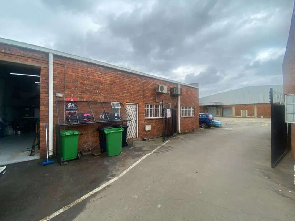 Commercial industrial property sold in Pietermaritzburg Central - 1PM1696277 Commercial industrial property sold in Pietermaritzburg Central - 1PM1696277