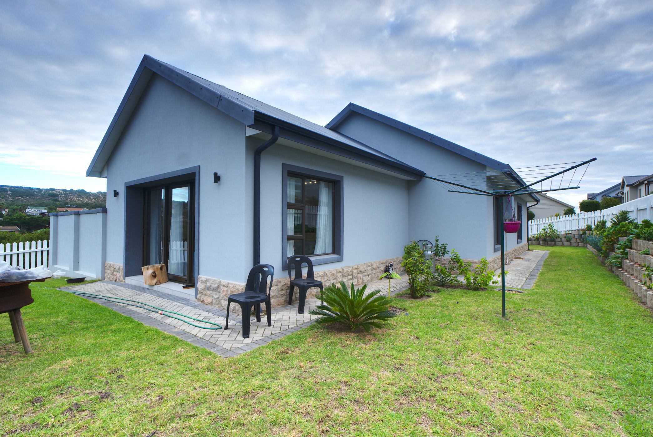 House let in Sedgefield - 1SH1696354