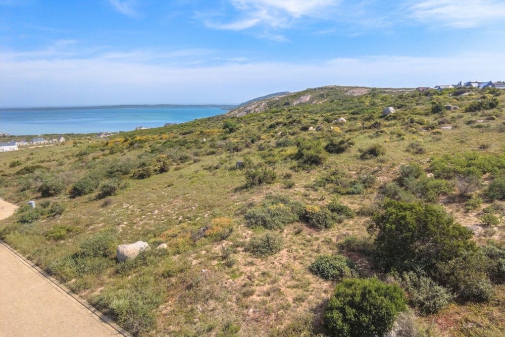 House sold in Langebaan - LA1696315