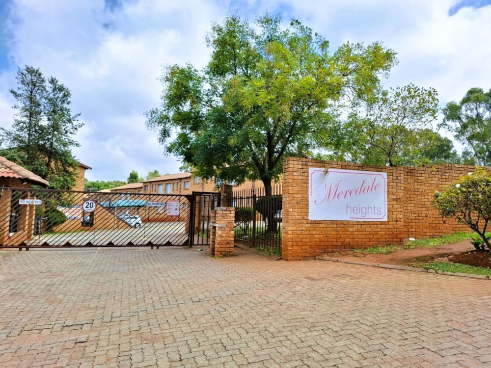 Townhouse for sale in Meredale - 1GV1696325 Townhouse for sale in Meredale - 1GV1696325