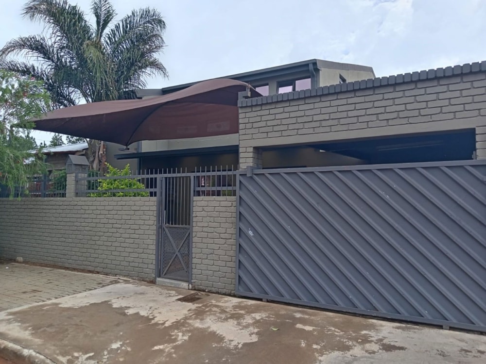 House for sale in Riviera, Kimberley - 1KJ1696942