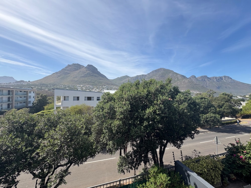 Townhouse to rent in Hout Bay - BYL1696437