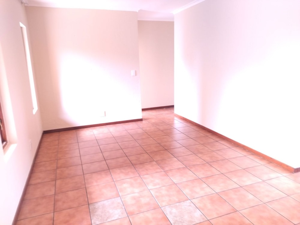 Apartment for sale in Helderwyk Estate - 1BJ1696572