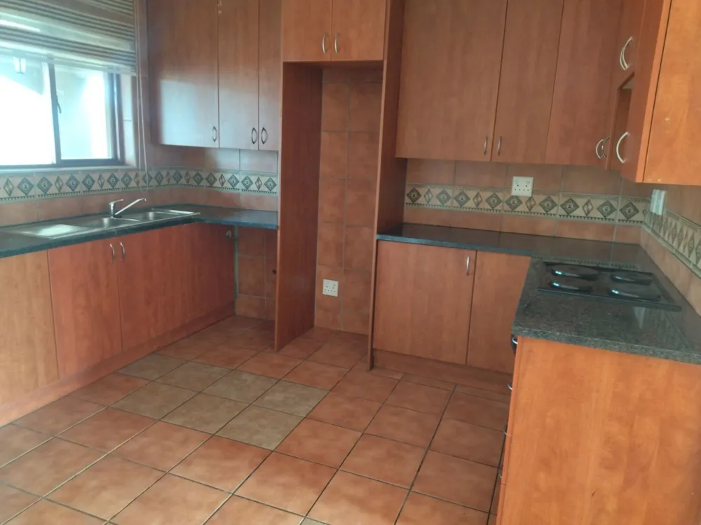 Apartment sold in Helderwyk Estate - 1BJ1740063 Apartment sold in Helderwyk Estate - 1BJ1740063