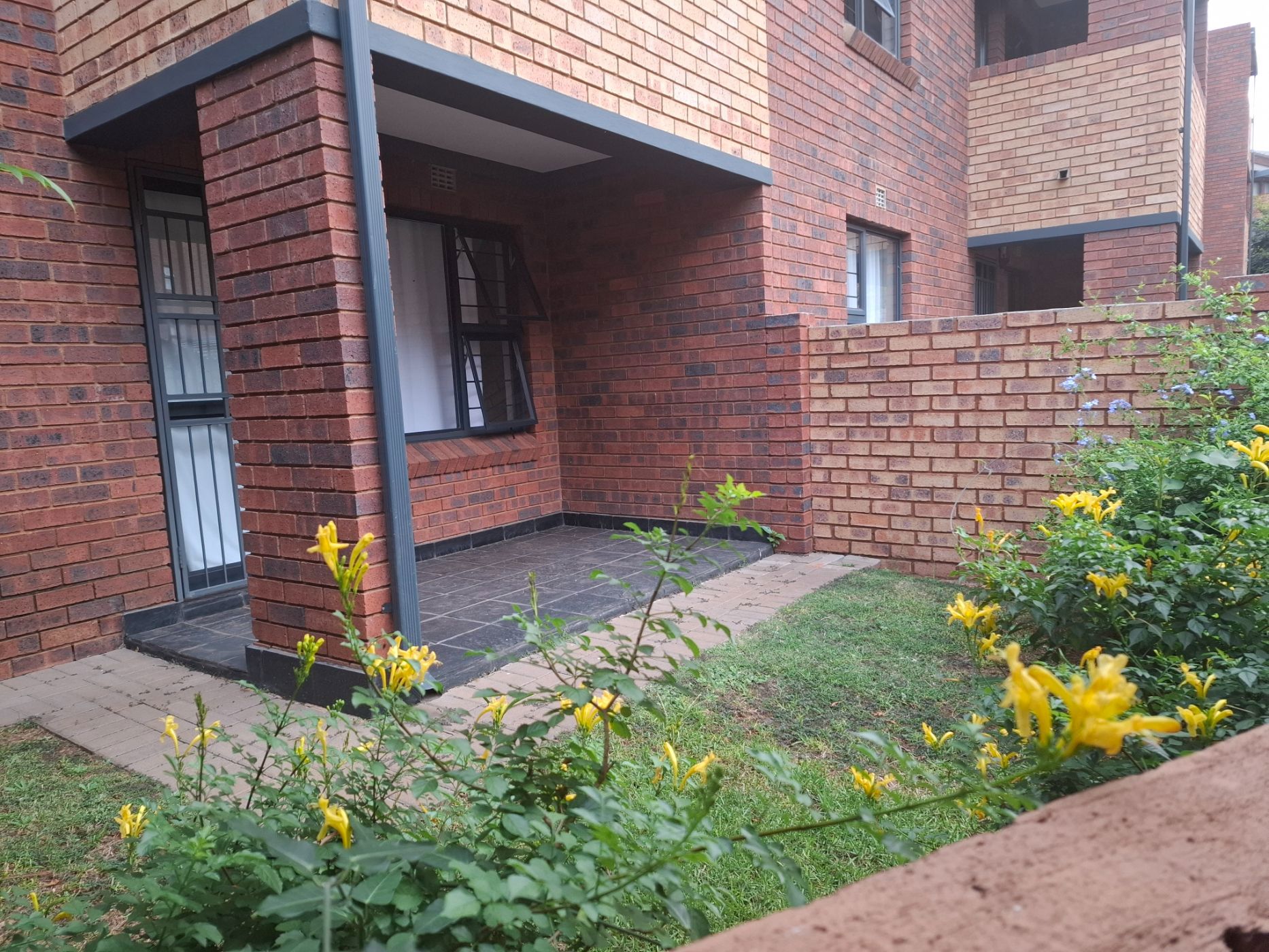 Apartment for sale in La Montagne, Pretoria East - PT1696468