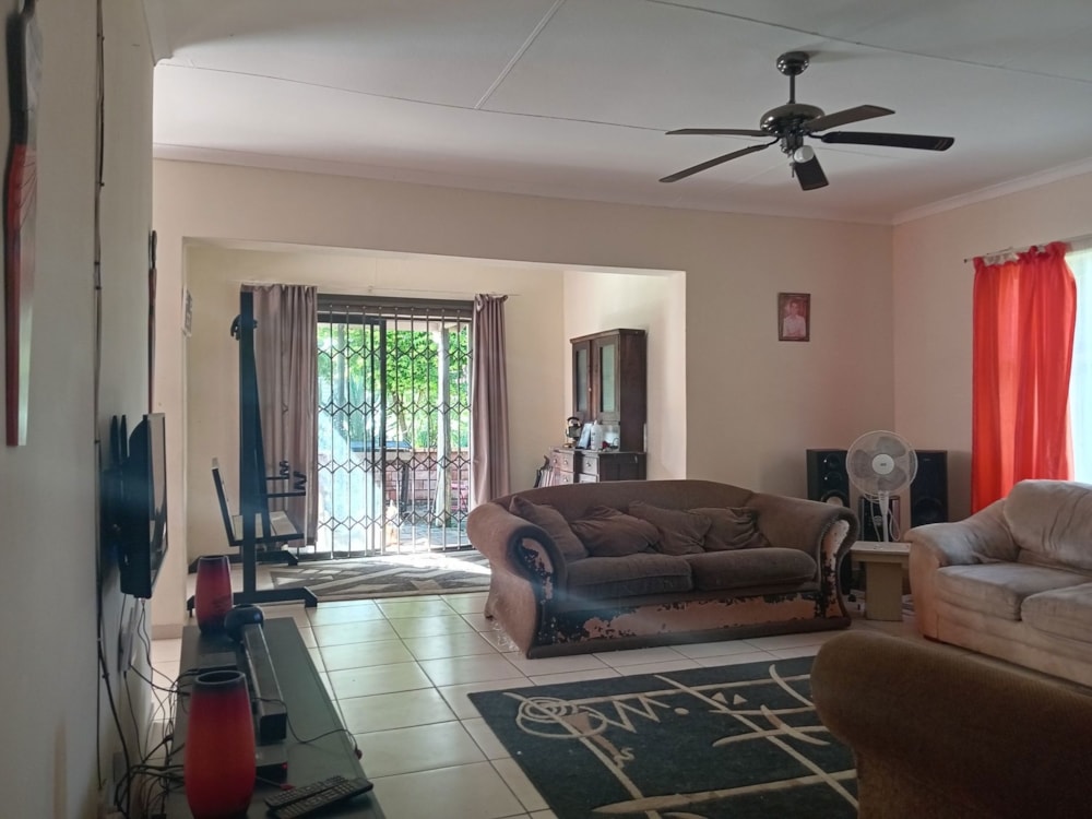 House for sale in Sunnyridge, Newcastle - 1NW1698135 House for sale in Sunnyridge, Newcastle - 1NW1698135