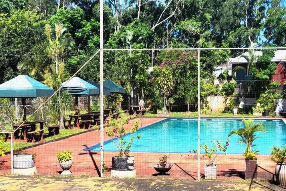 Townhouse for sale in Amanzimtoti - 1WB1697531