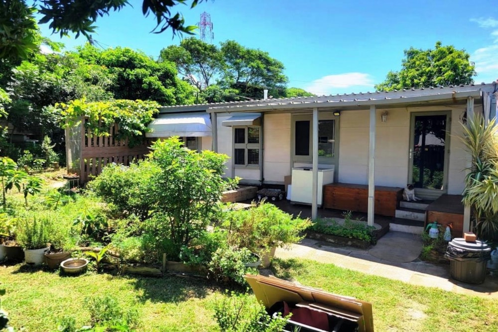 Townhouse for sale in Amanzimtoti - 1WB1697531