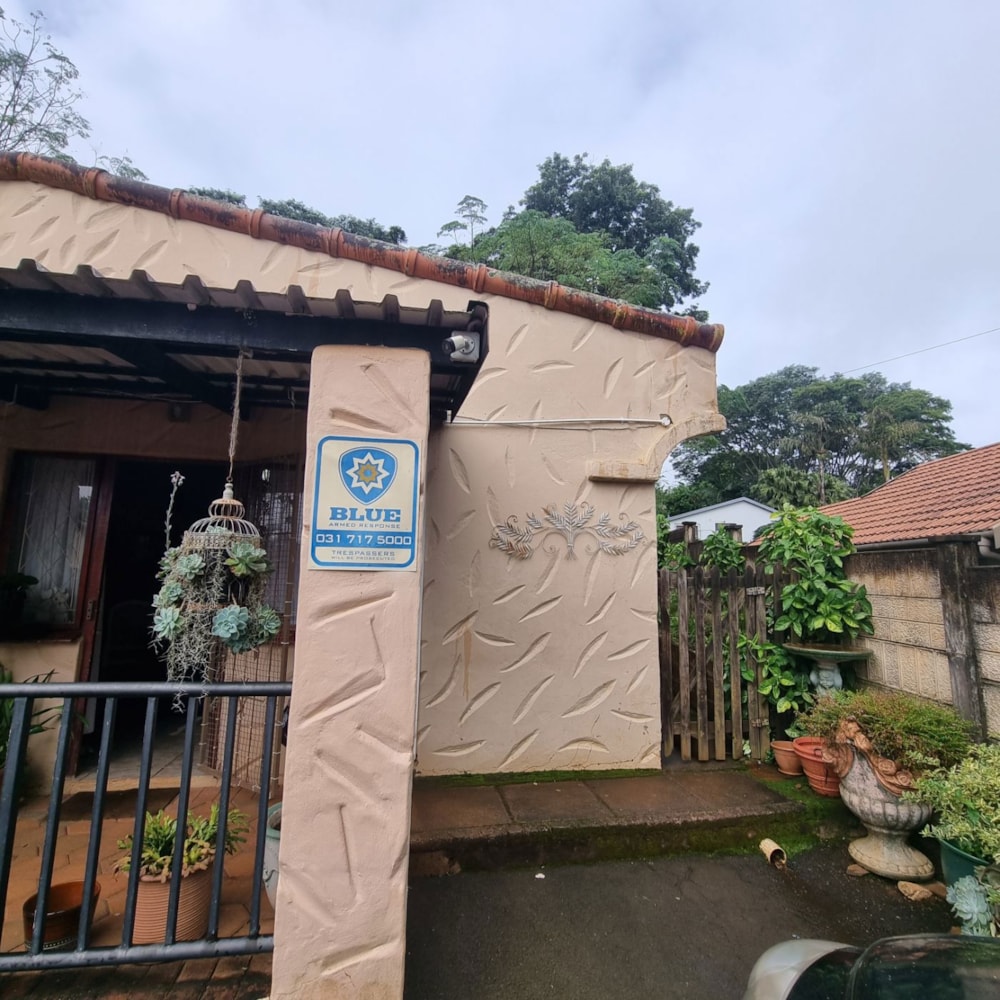 Cottage let in Waterfall, Upper Highway - 1KF1696544 Cottage let in Waterfall, Upper Highway - 1KF1696544