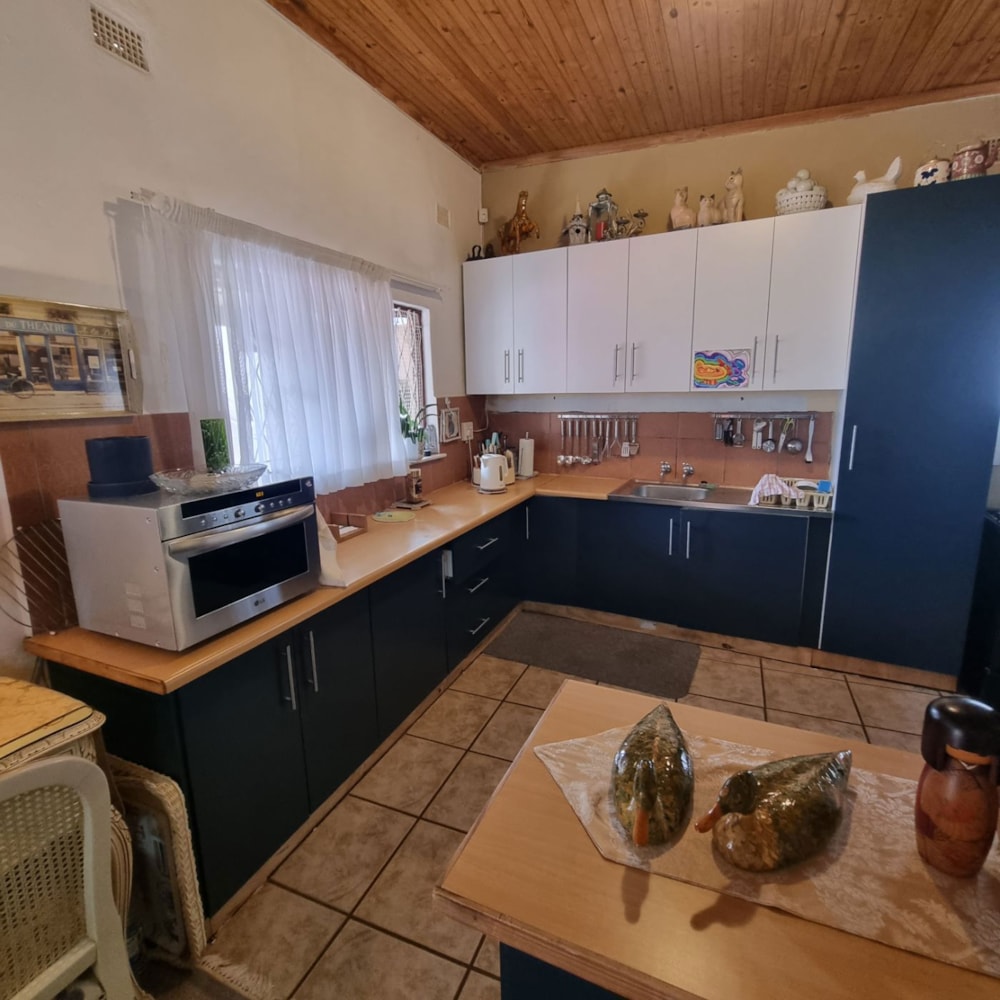 Cottage let in Waterfall, Upper Highway - 1KF1696544 Cottage let in Waterfall, Upper Highway - 1KF1696544