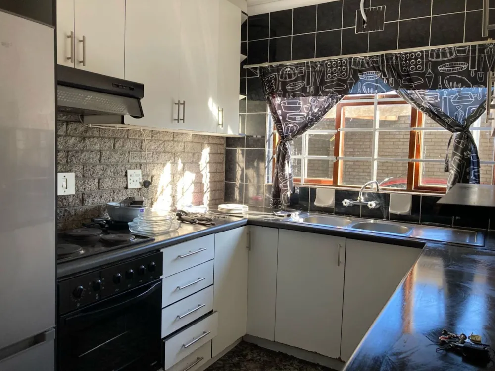 House to rent in Belgravia, Athlone - 1AH1746438 House to rent in Belgravia, Athlone - 1AH1746438