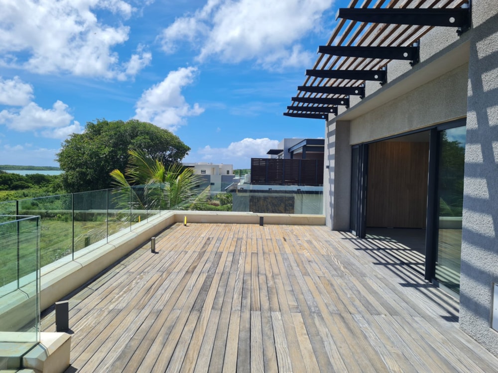 Penthouse apartment for sale in St Antoine, Mauritius - MPR1696549