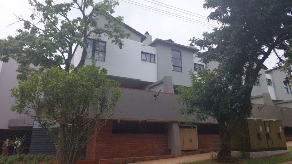 Townhouse to rent in Menlo Park - PTL1696581