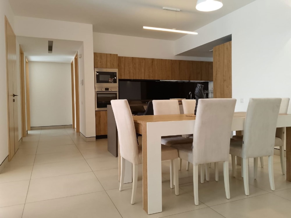 Apartment to rent in Kilimani, Kenya - 3KE1696714
