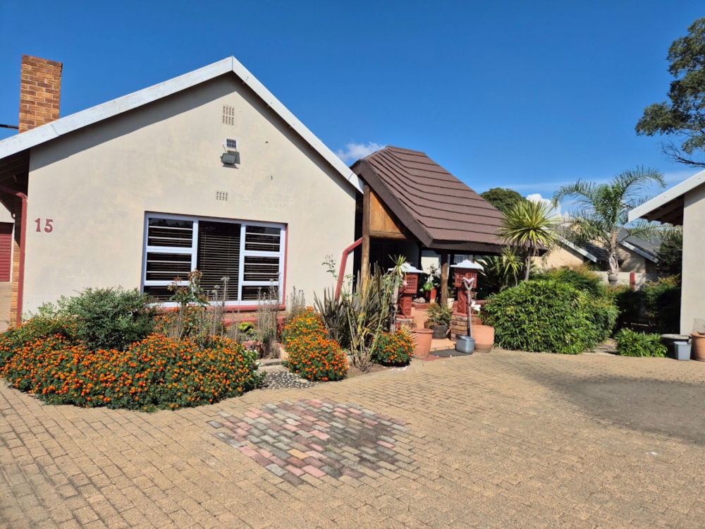 House for sale in Nigel Central - 1SP1699074