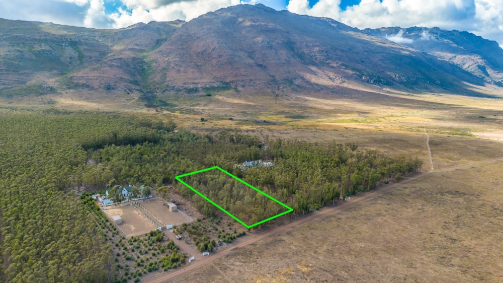 Smallholding sold in Gouda - TK1696848