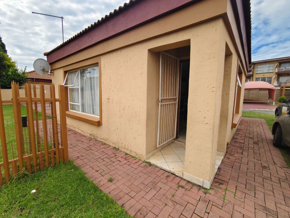 House for sale in Vanderbijlpark CE 2 - 1VT1697039