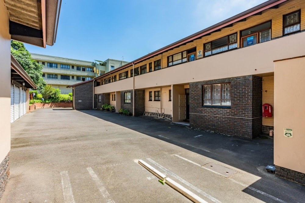 Apartment for sale in Pinetown - 1WP1696812 Apartment for sale in Pinetown - 1WP1696812