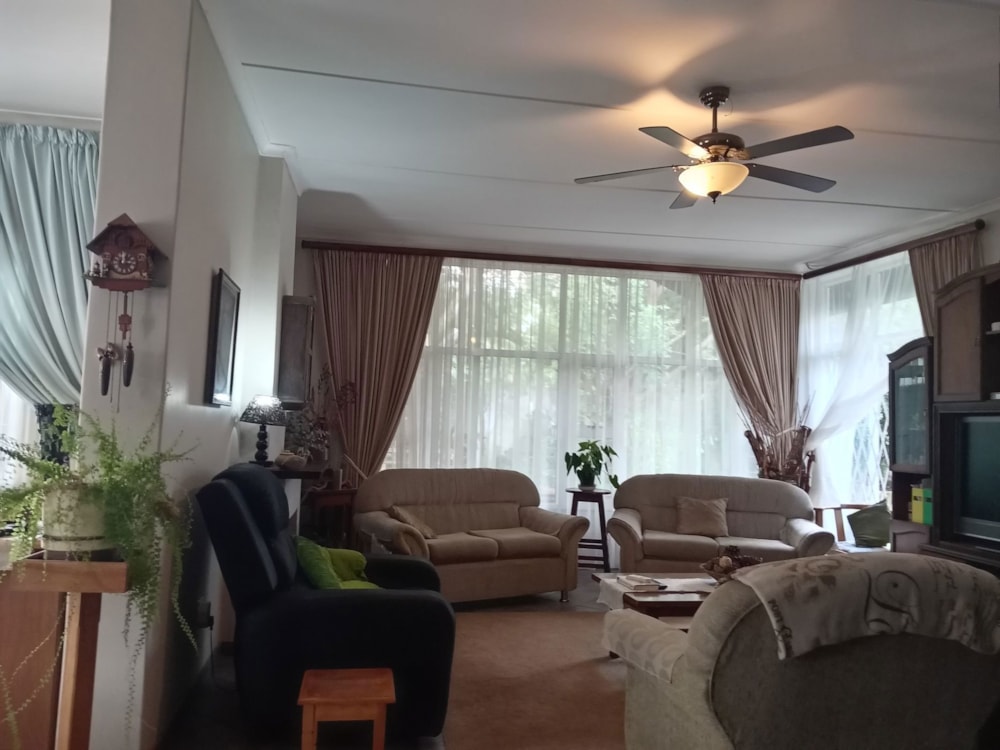 House for sale in Hutten Heights - 1NW1698020 House for sale in Hutten Heights - 1NW1698020