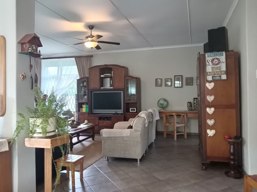 House for sale in Hutten Heights - 1NW1698020 House for sale in Hutten Heights - 1NW1698020