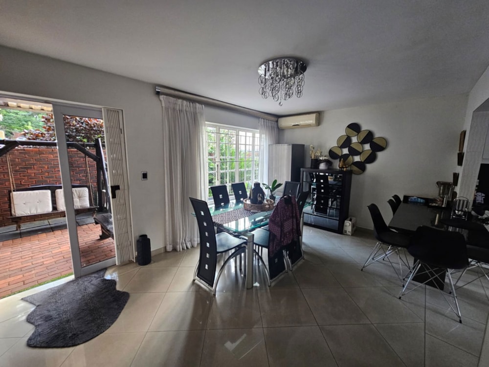 Townhouse let in Essenwood - 1DA1696876 Townhouse let in Essenwood - 1DA1696876