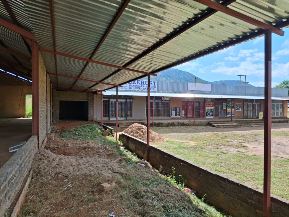 Commercial business for sale in Groot Marico - 1RU1697027