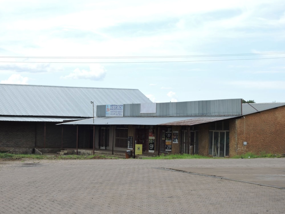 Commercial business for sale in Groot Marico - 1RU1697027