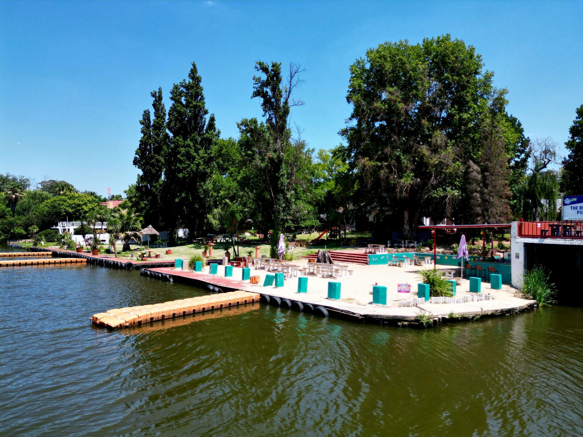 Commercial Building for sale in Northdene, Vanderbijlpark - 1VT1697067