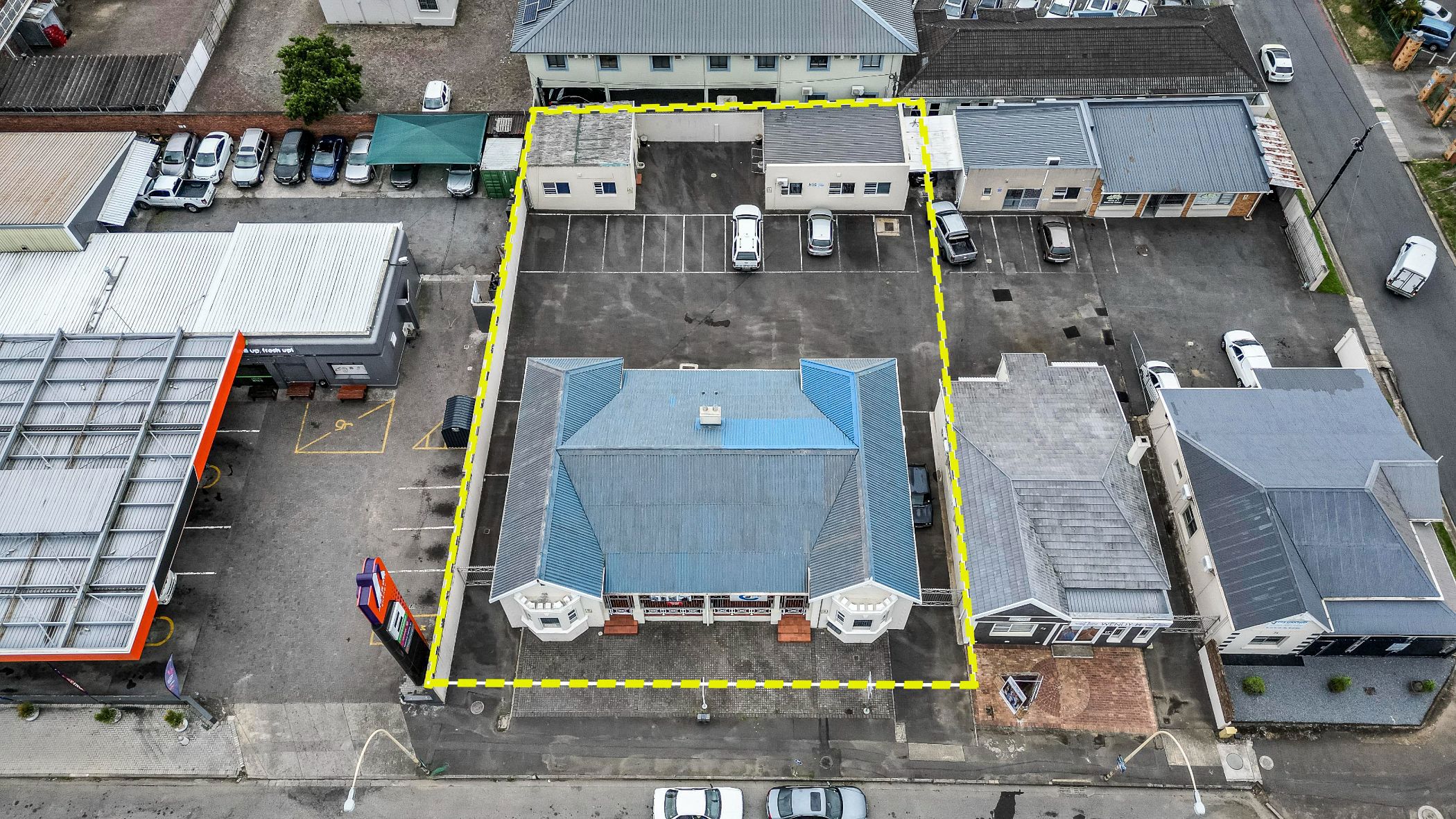 Commercial office for sale in Vincent - 1EZ1697103