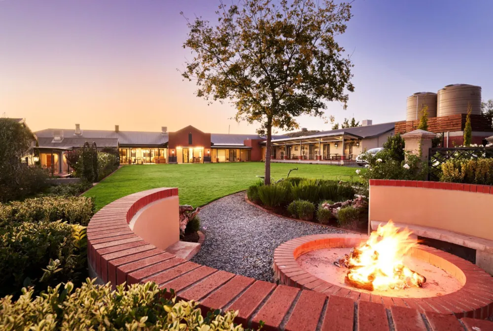 Country hotel for sale in Danielskuil - 1RN1699341
