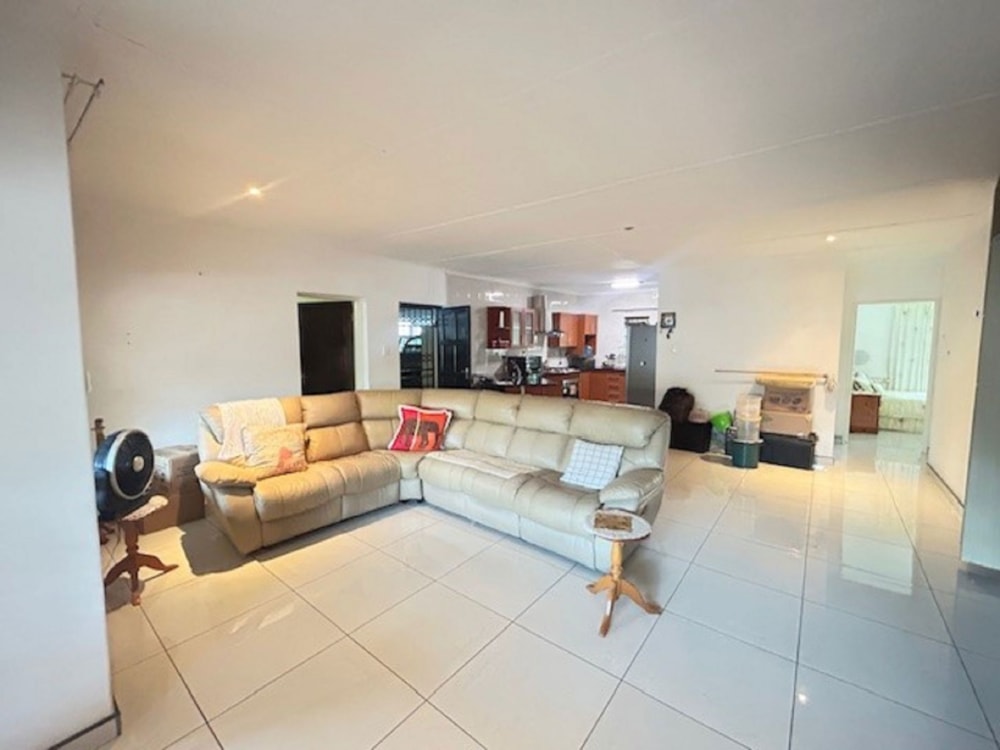 Townhouse for sale in Arboretum, Richards Bay - 1RY1697141 Townhouse for sale in Arboretum, Richards Bay - 1RY1697141